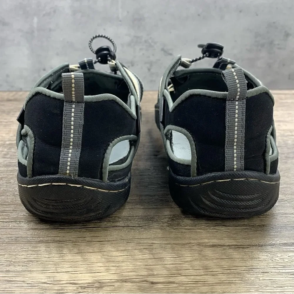 J-41 Jeep~Women's~”Sea Breeze”~ Black Slip-On Water Hiking Sandals~Size 8M‎